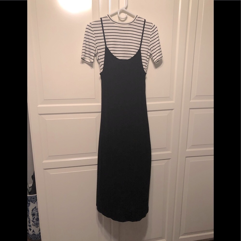 🌻Black Spaghetti Strap Maxi Dress